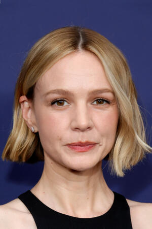 Carey Mulligan Dr. Who: Cuộc Hành Trình Trong Vũ Trụ Thời Gian